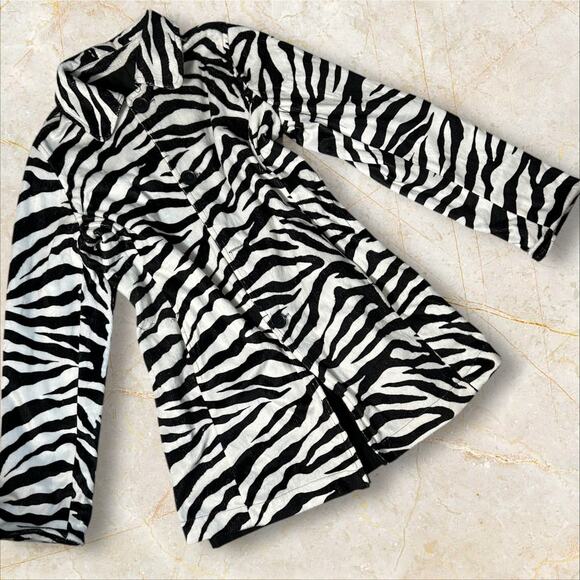 Free Spirit Women's Medium Reversible Zebra Print Coat Stylish Versatile Jacket - Picture 1 of 4